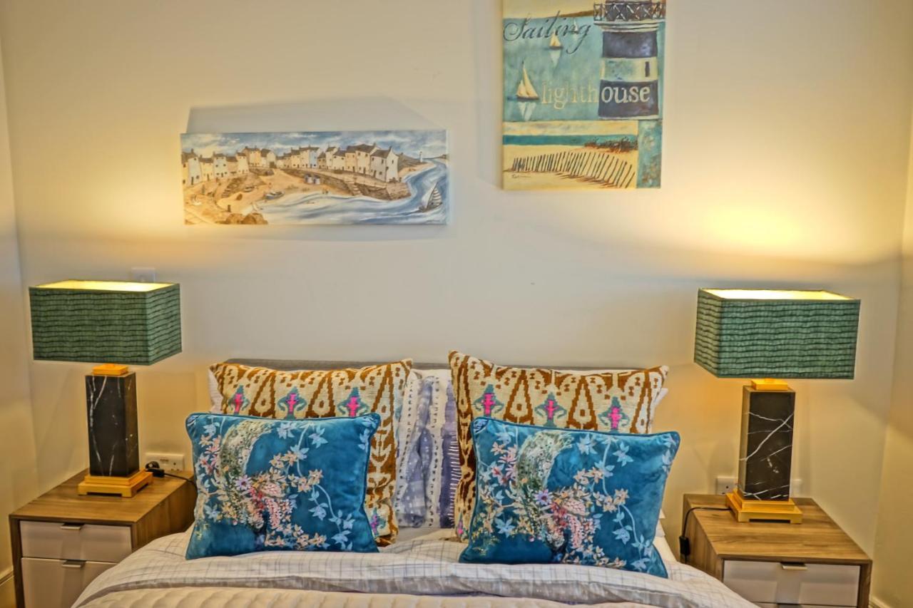 Beach On The Doorstep Meridian Tower Marina Swansea Apartment ภายนอก รูปภาพ