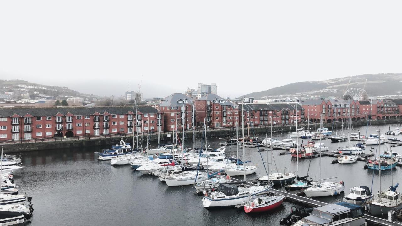 Beach On The Doorstep Meridian Tower Marina Swansea Apartment ภายนอก รูปภาพ