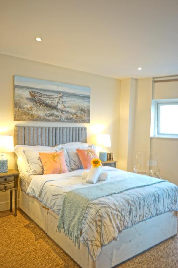 Beach On The Doorstep Meridian Tower Marina Swansea Apartment ภายนอก รูปภาพ